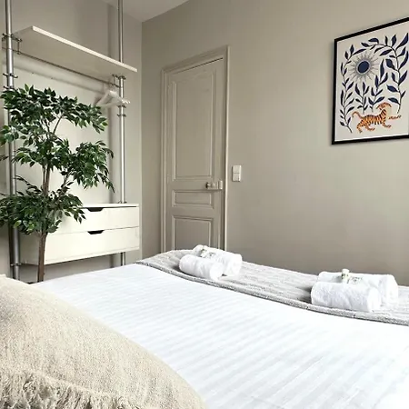 Apartment Le Marais - Premium For 5 *